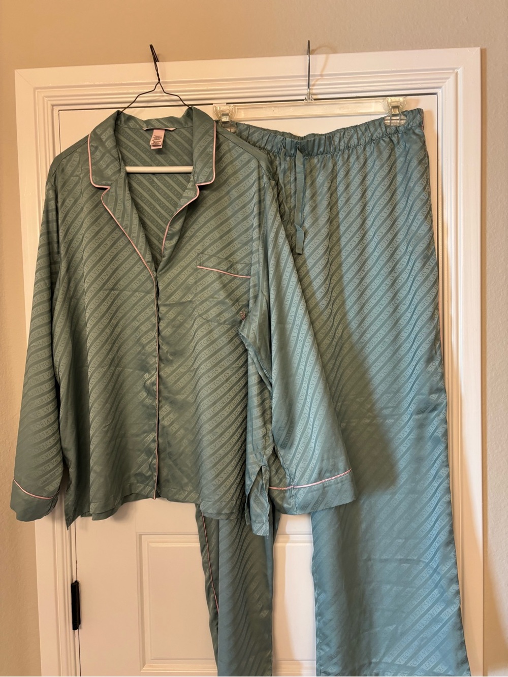 Victoria's Secret Sage Green Satin Pajama Set with Pink Piping (XXL)